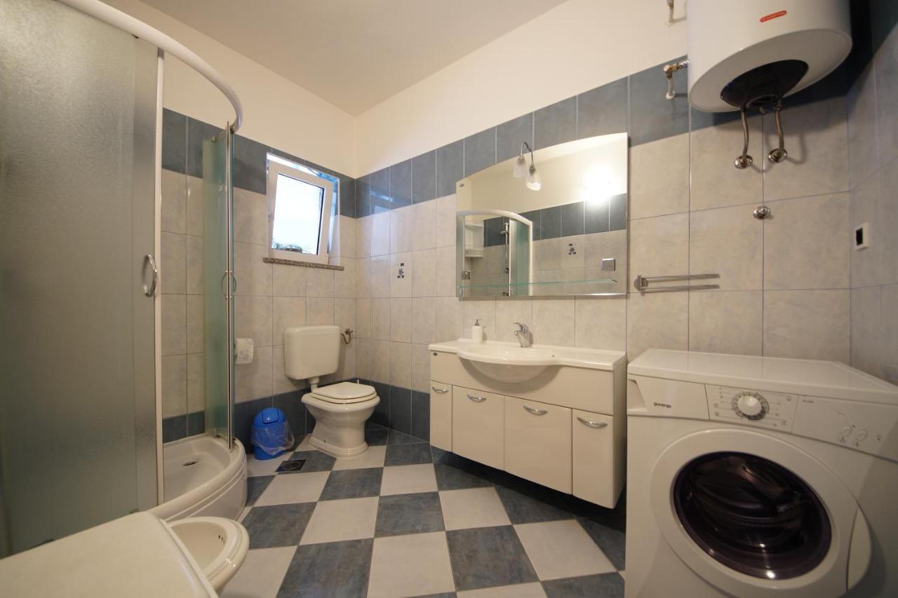 In Apartment Senj  Luaran gambar